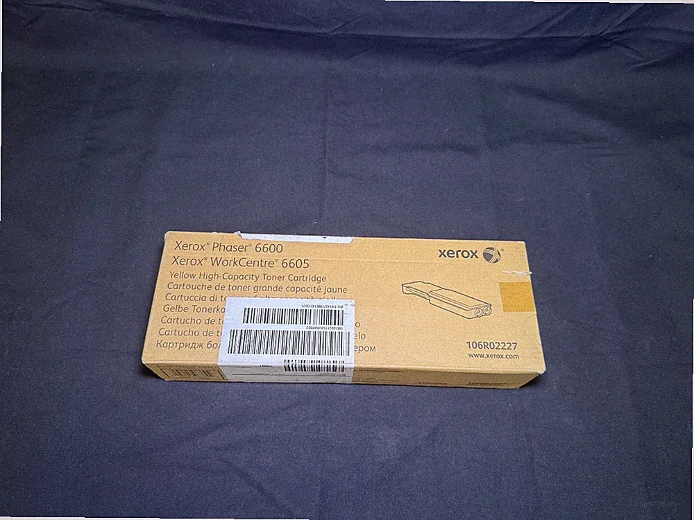 Xerox Printer Ink Toner Cartridge Sealed phaser 6600 106R02227 yellow